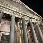 Pantheon Boutique 